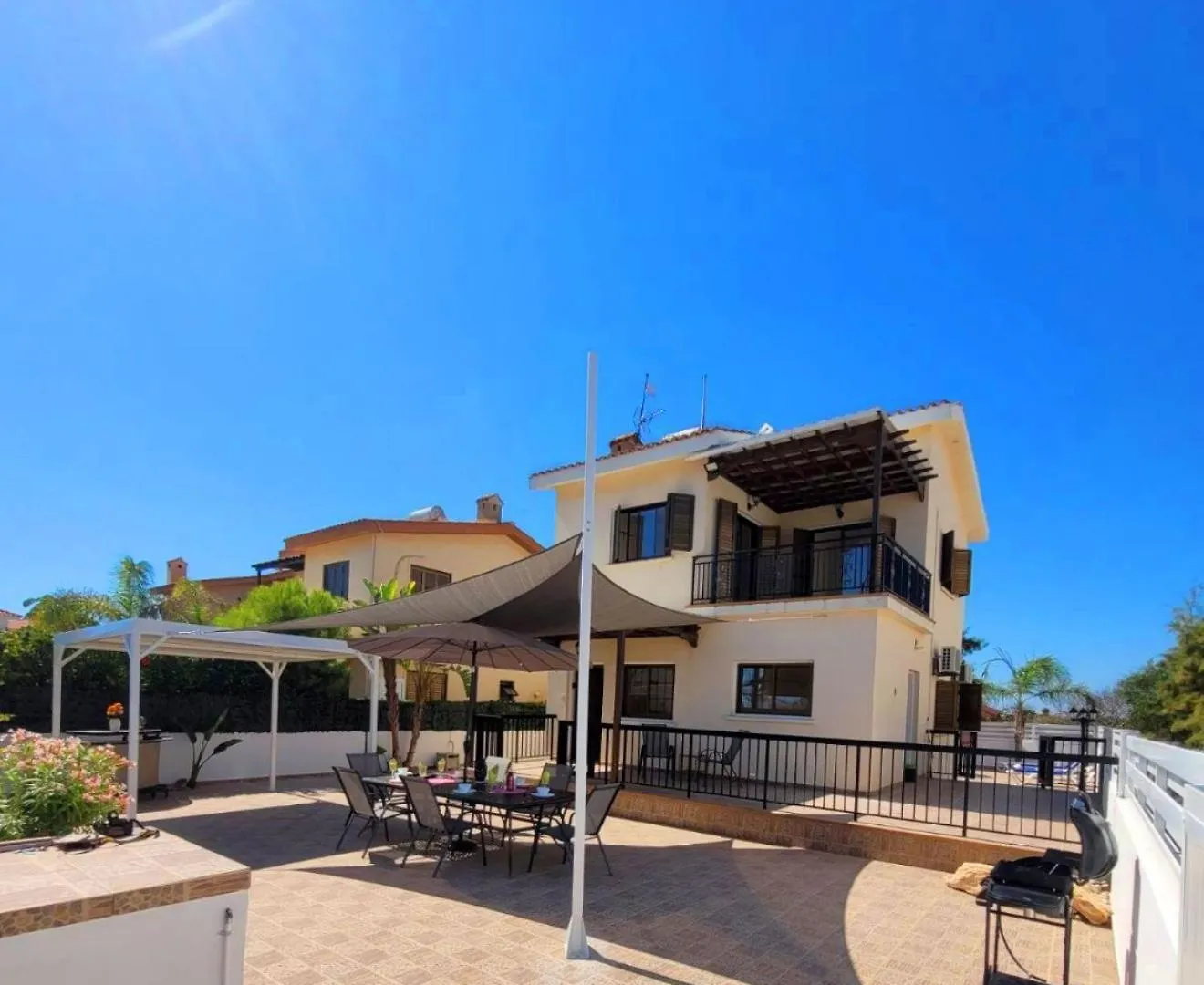 Ayia Napa Marina Luxury Villas - Pearl アヤナパ