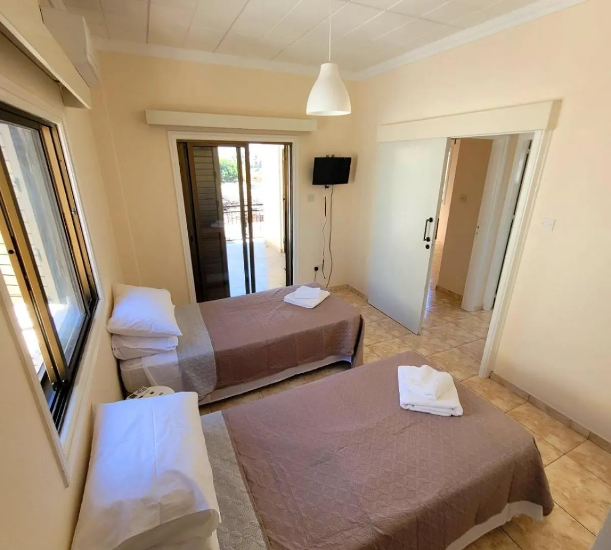 Ayia Napa Marina Luxury Villas - Pearl キプロス